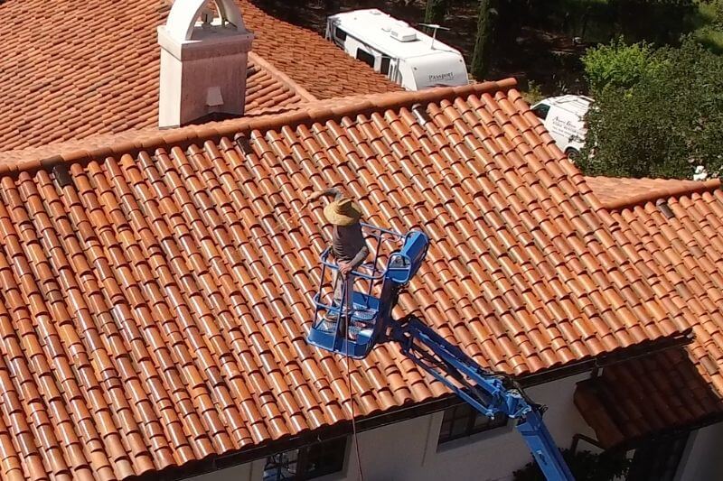 roof washing service 